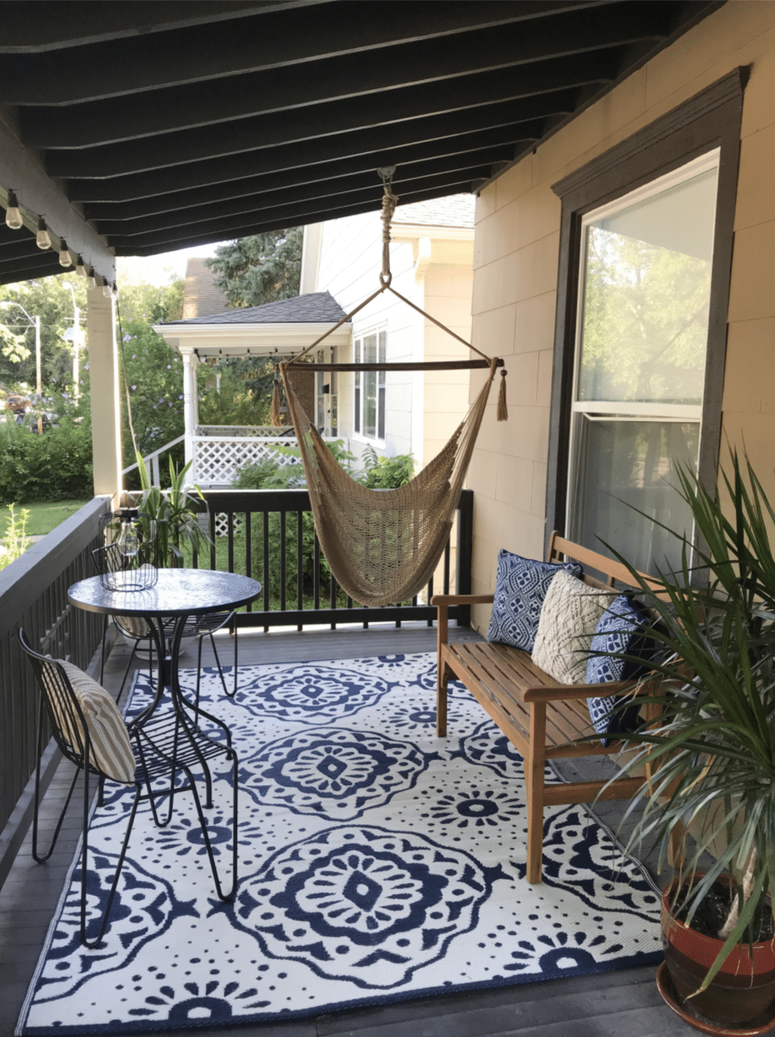 Happy to be Home: Front Porch Challenge Reveal - Unique Painting